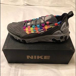 Brand new! men’s SIZE 10.5 ultralight NIKE REACT SERTU.